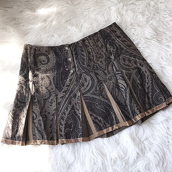 Etro Dresses & Skirts - Etro wool tapestry like skirt